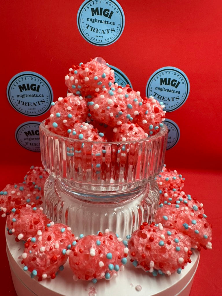 Freeze-Dried Puffy Crispy Cherry-Raspberry Gummy Candies