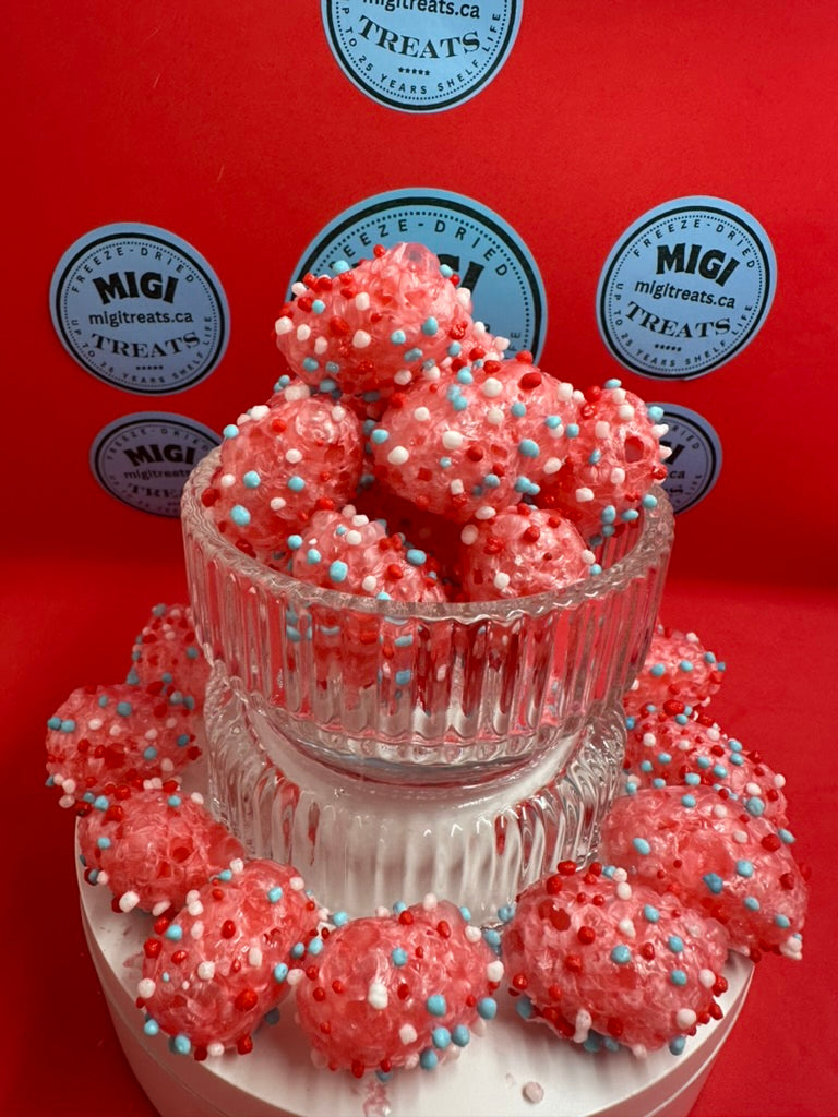 Freeze-Dried Puffy Crispy Cherry-Raspberry Gummy Candies