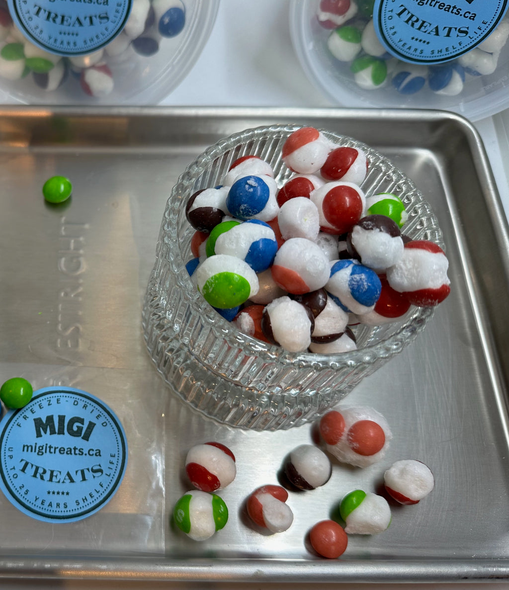 Freeze-Dried Puffy Crispy Berry Rainbow Candies
