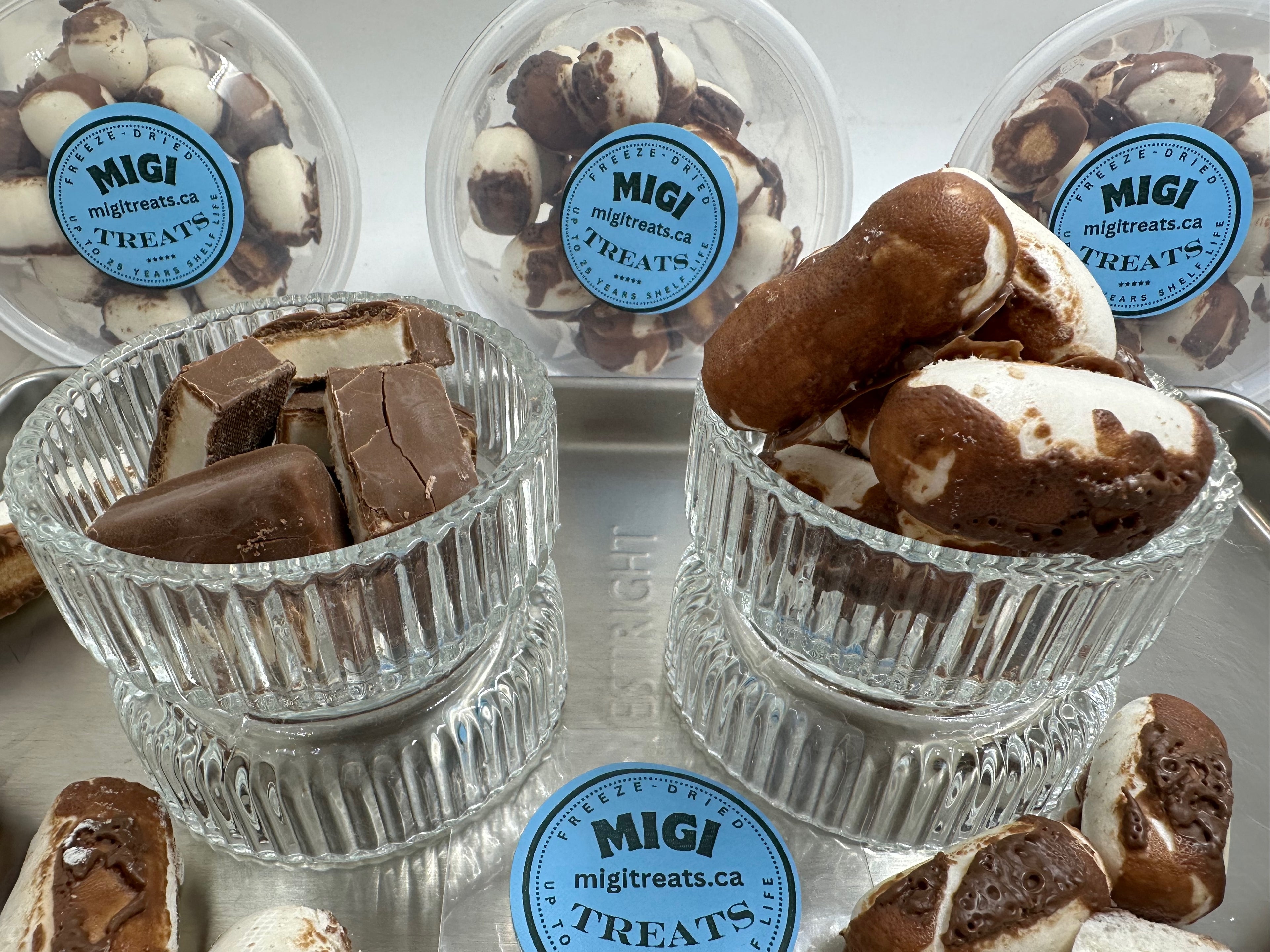 Freeze-Dried Puffy- Crispy Chocolate Vanilla Nougat Candy