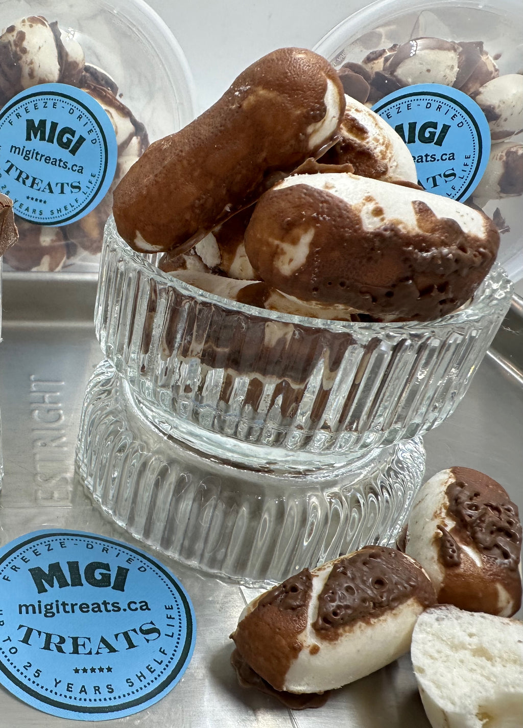 Freeze-Dried Puffy- Crispy Chocolate Vanilla Nougat Candy